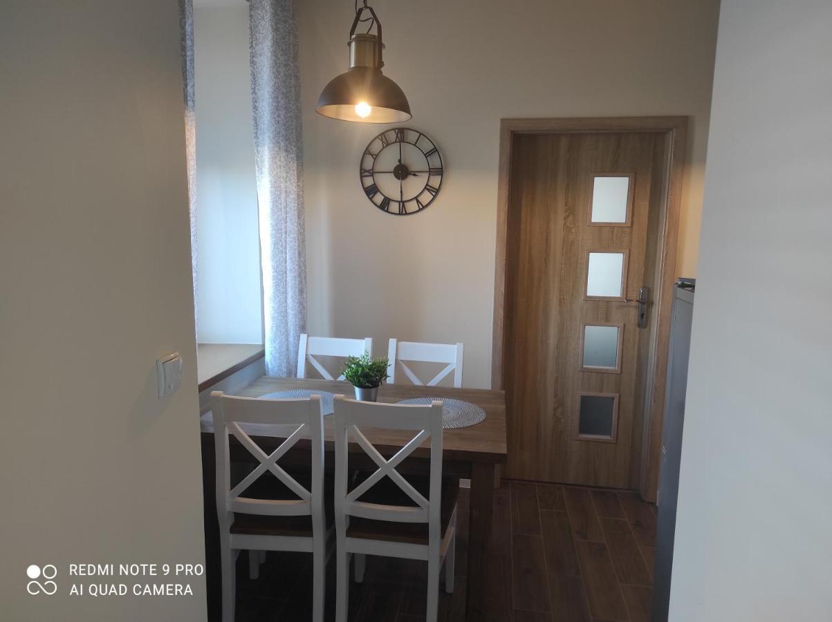 Bocianowka Z Sauna I Fotelem Masujacym W Cenie 乌斯特龙 外观 照片