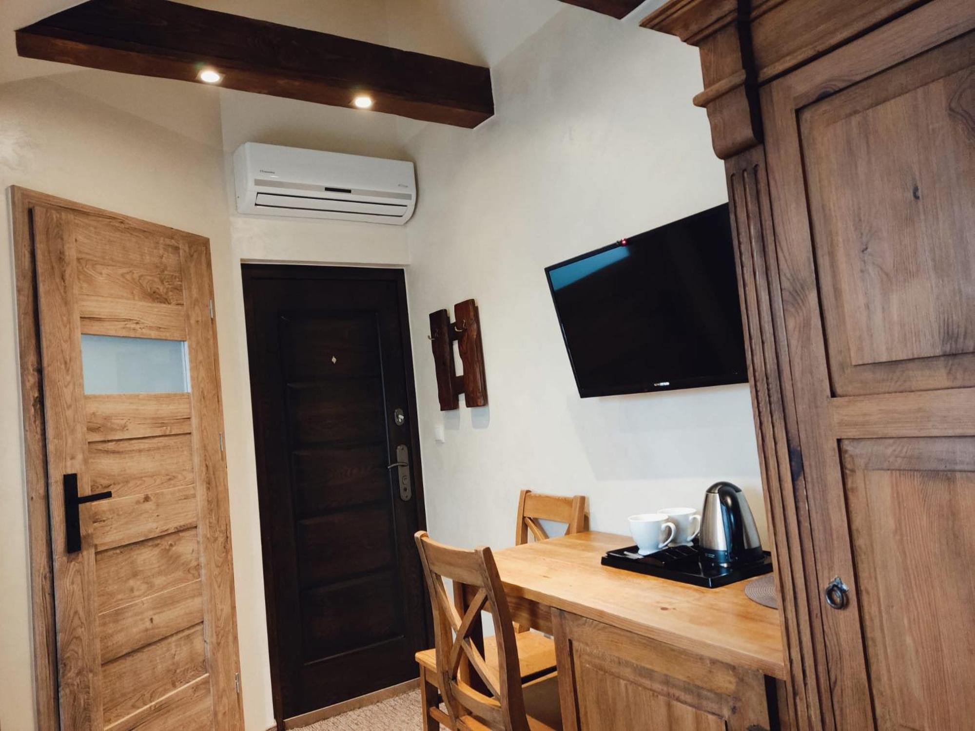 Bocianowka Z Sauna I Fotelem Masujacym W Cenie 乌斯特龙 外观 照片